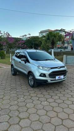 FORD ECOSPORT 1.6 FREESTYLE 16V FLEX 4P MANUAL FORD ECOSPORT 1.6 FREESTYLE 16V FLEX 4P MANUAL